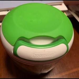 Progressive prep works herb & veggie manual mini chopper